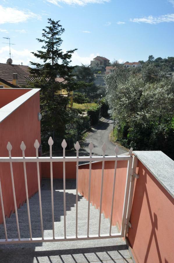 Villa Paolina Ceriale - App. 4 Posti 外观 照片
